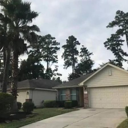 Spacious 3 Bed/ 2 Bathroom House In Conroe, Tx Zewnętrze zdjęcie